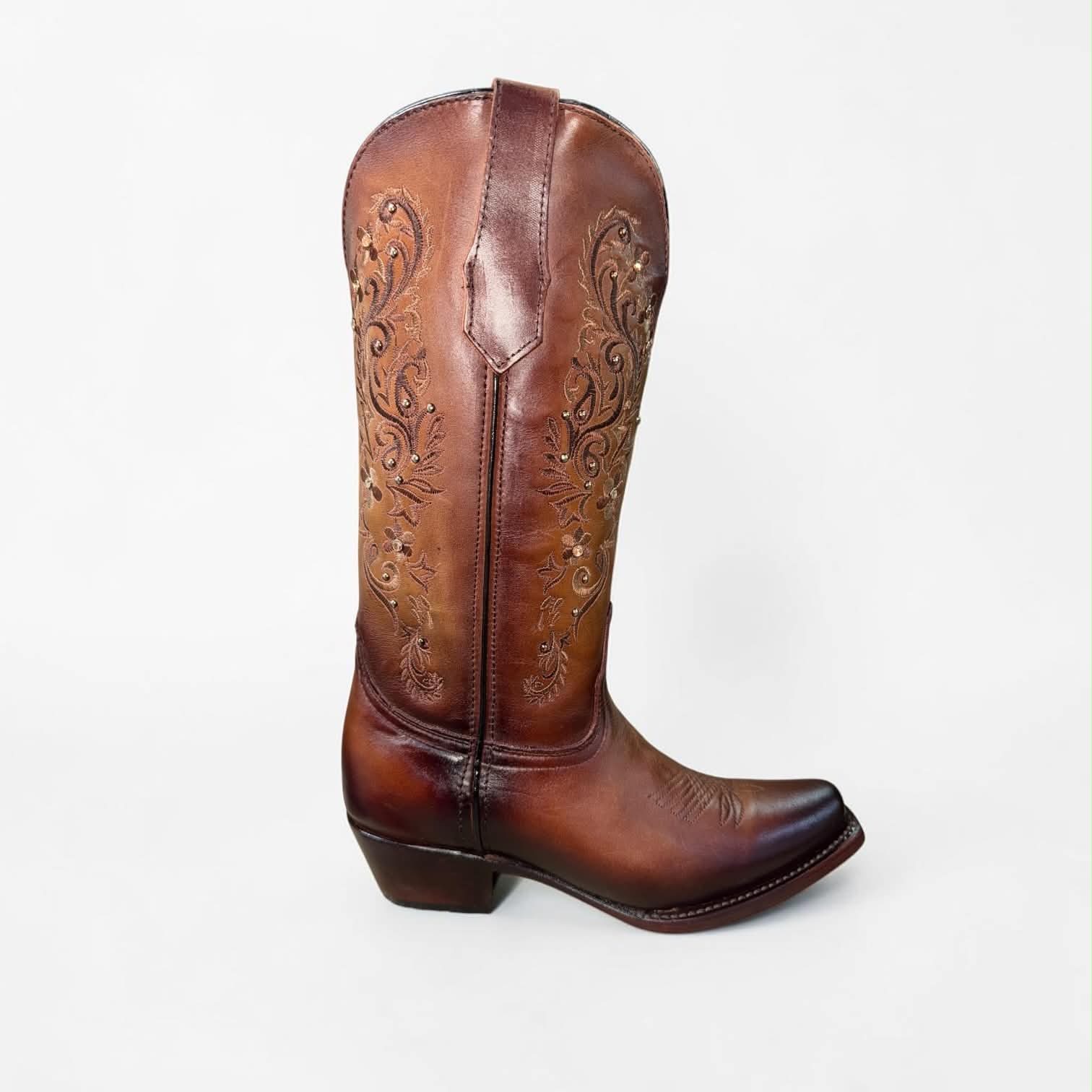 Bota Luma Aliah Café 